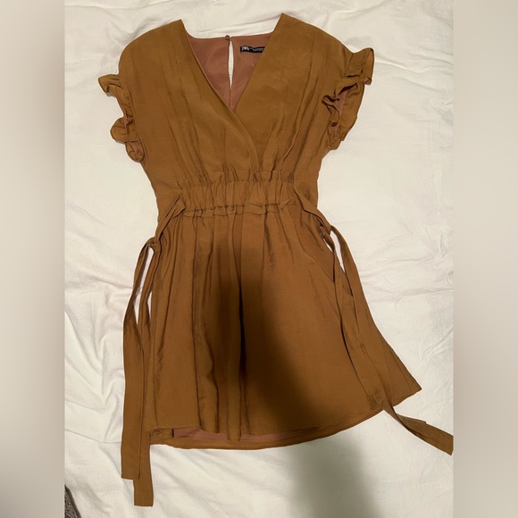 Brand New Cute Zara dress (size XS) - Picture 1 of 4